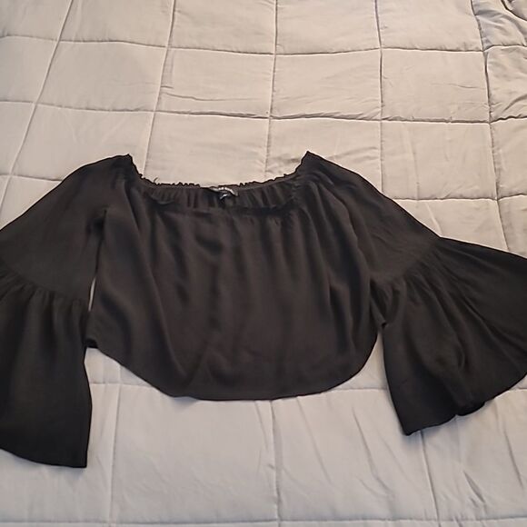 Yumi Kim Black Off the Shoulder Top - Picture 6 of 10